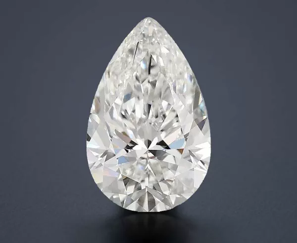 2.81 Carat · F · VS1 Rare Carat Ideal Cut