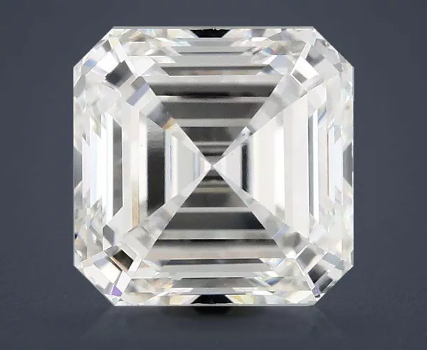 4.54 Carat · F · VS1 excellent Cut
