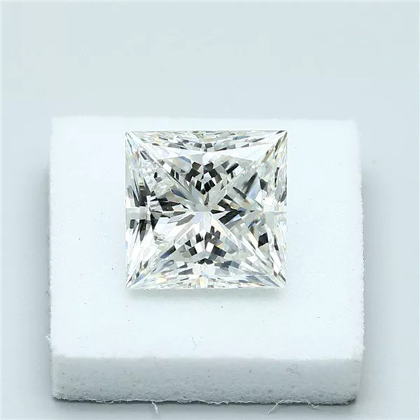 4.29 Carat · I · VS2 Rare Carat Ideal Cut