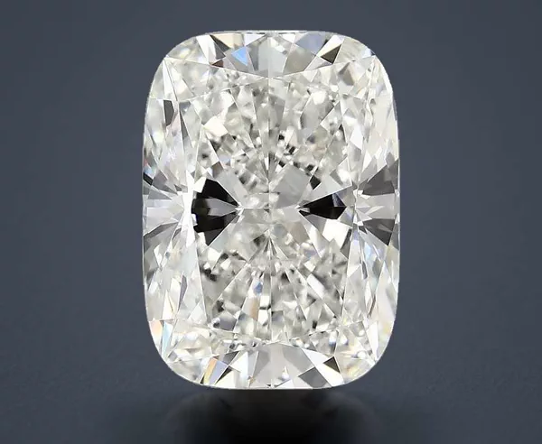 4.84 Carat · F · VVS2 Rare Carat Ideal Cut