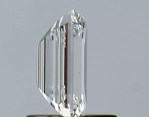 1.09 Carat · E · VVS2 Rare Carat Ideal Cut