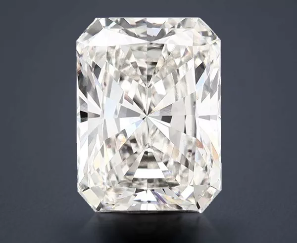 4.02 Carat · H · VS1 Rare Carat Ideal Cut