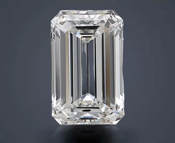 0.9 Carat · F · VVS1 Rare Carat Ideal Cut