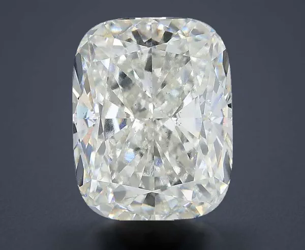 3.56 Carat · H · VS2 Rare Carat Ideal Cut