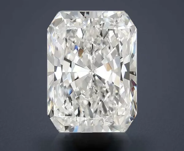 2.99 Carat · E · VS1 Rare Carat Ideal Cut