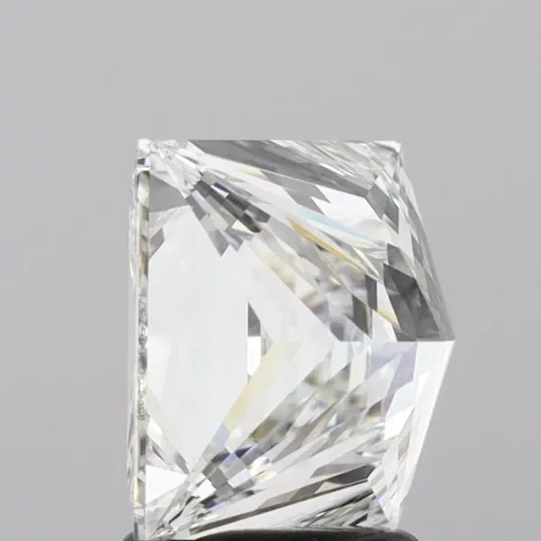 3.03 Carat · G · VVS2 Rare Carat Ideal Cut