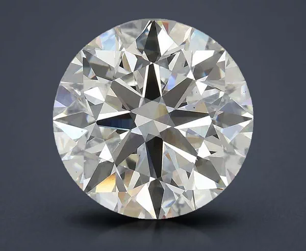3.74 Carat · G · VS1 Rare Carat Ideal Cut