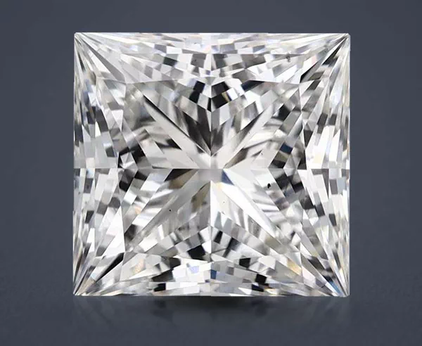 5.02 Carat · F · VS2 Rare Carat Ideal Cut