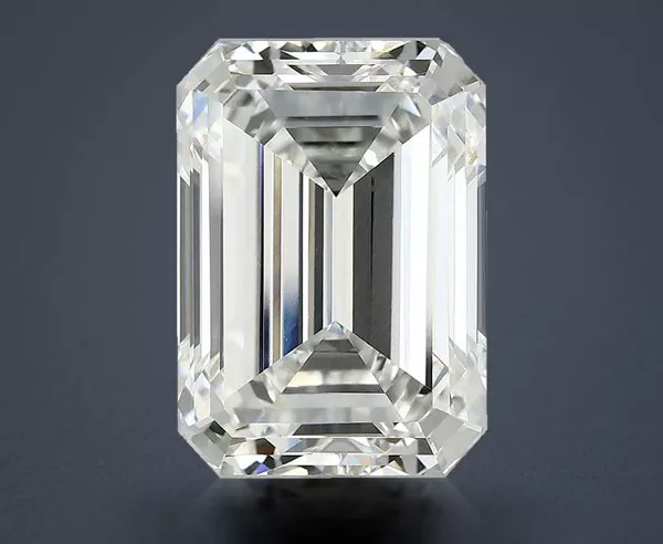 6.97 Carat · F · VS1 Rare Carat Ideal Cut