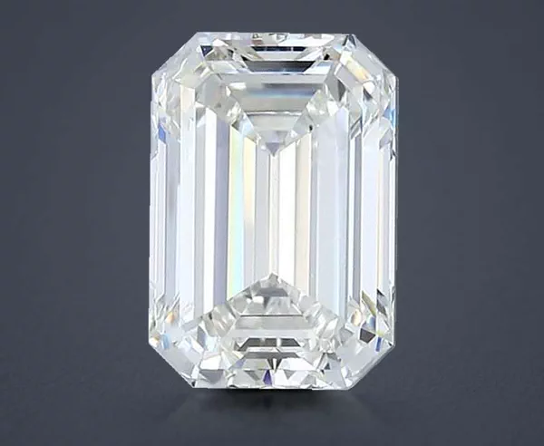 3.04 Carat · I · VVS1 Rare Carat Ideal Cut