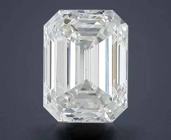 0.9 Carat · H · VS2 Rare Carat Ideal Cut