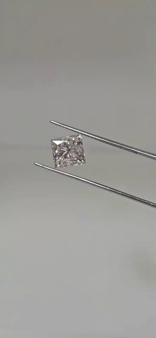 2.26 Carat · J · VS2 Rare Carat Ideal Cut
