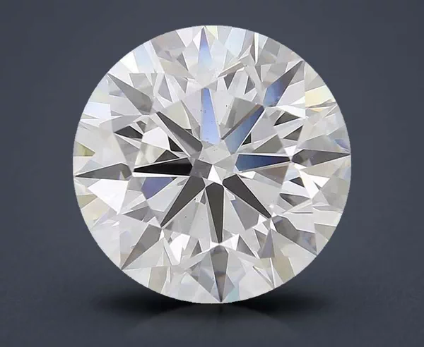 4.52 Carat · E · VS2 excellent Cut