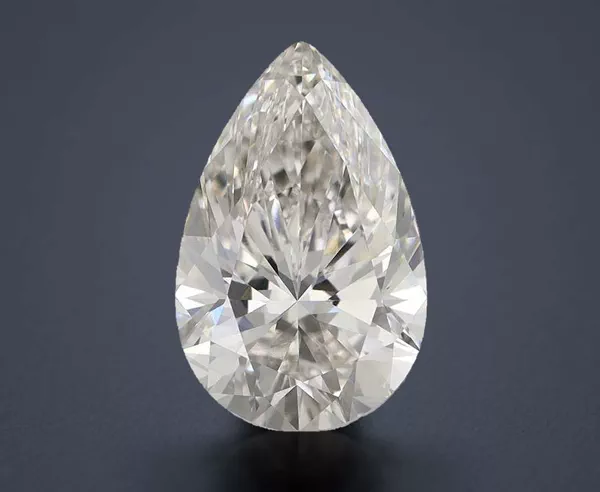 6.33 Carat · G · VS1 Rare Carat Ideal Cut