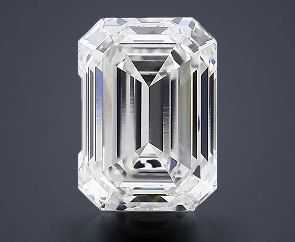 3.34 Carat · G · VVS2 Rare Carat Ideal Cut