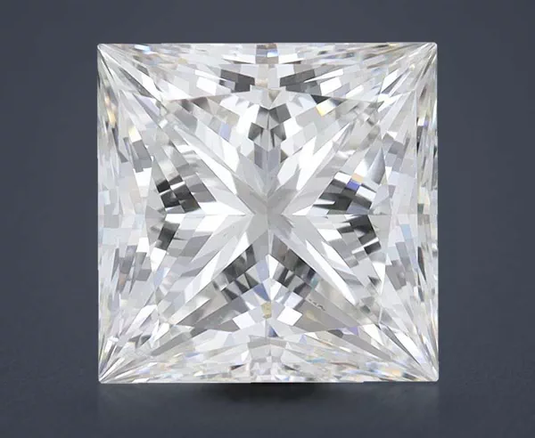 4.01 Carat · F · VS2 Rare Carat Ideal Cut