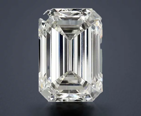 3.03 Carat · G · VS2 Rare Carat Ideal Cut
