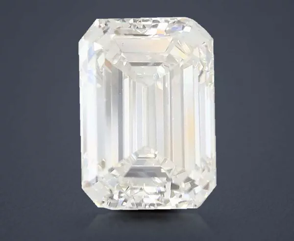 5.09 Carat · H · VVS2 Rare Carat Ideal Cut