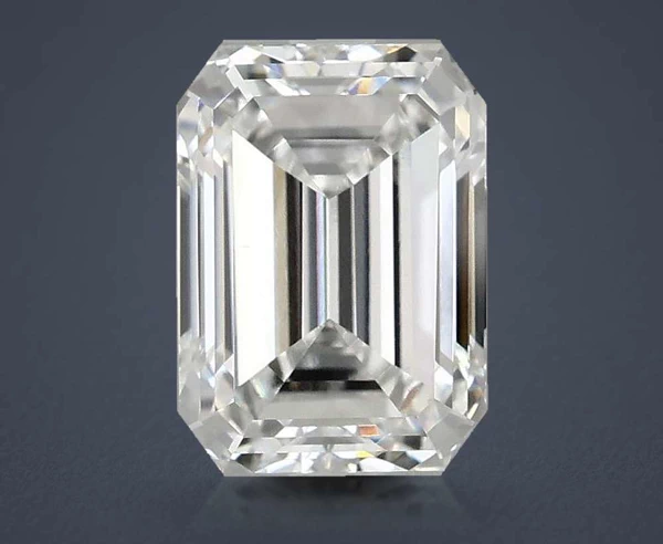 2.84 Carat · E · VS1 Rare Carat Ideal Cut