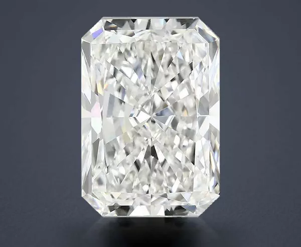 4.23 Carat · E · VVS2 Rare Carat Ideal Cut