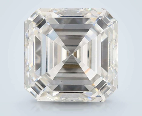 4.72 Carat · G · VS1 Rare Carat Ideal Cut