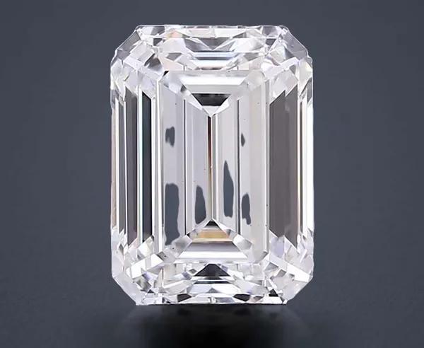 5.52 Carat · E · VS2 very good Cut