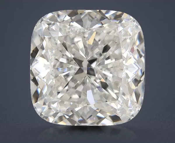 6.01 Carat · G · VS1 Rare Carat Ideal Cut