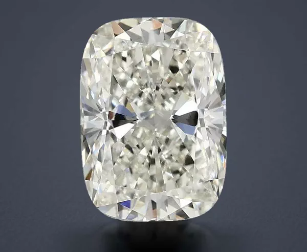 3.07 Carat · H · VVS2 Rare Carat Ideal Cut