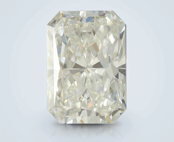 4.05 Carat · G · VS1 Rare Carat Ideal Cut