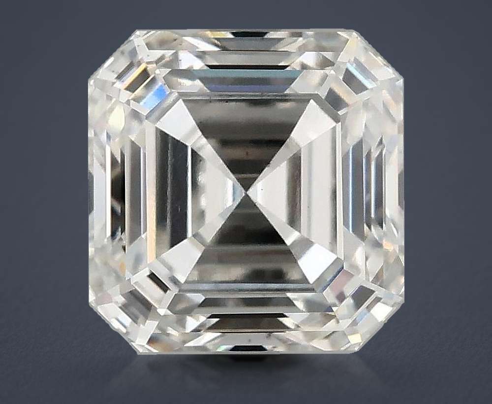 3.08 Carat · F · VS2 Rare Carat Ideal Cut