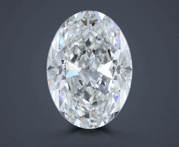2.8 Carat · E · VS1 Rare Carat Ideal Cut