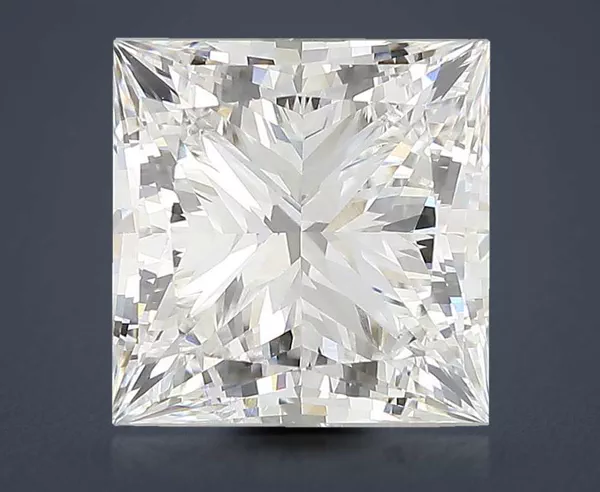 5.53 Carat · F · VVS2 Rare Carat Ideal Cut