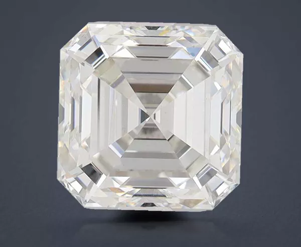 3.46 Carat · G · VS1 Rare Carat Ideal Cut