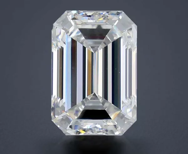 3.3 Carat · F · VS2 very good Cut