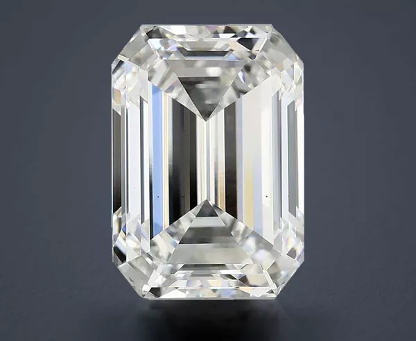 4 Carat · E · VS2 Rare Carat Ideal Cut