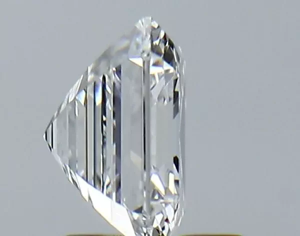 2.16 Carat · D · VVS2 excellent Cut