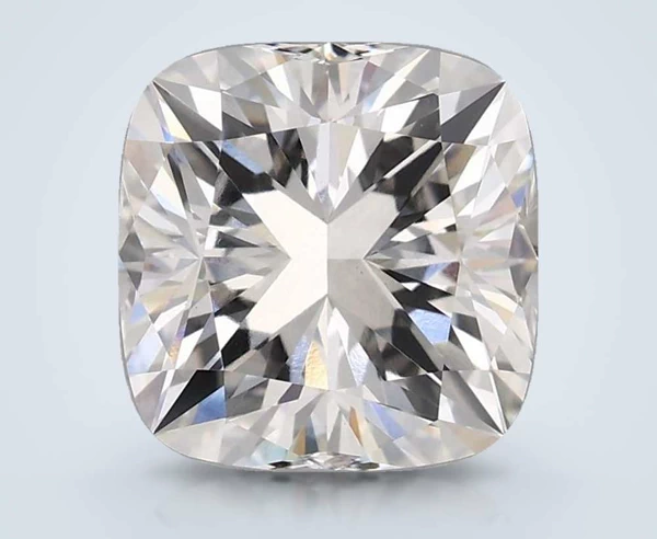 2.81 Carat · G · VS2 Rare Carat Ideal Cut