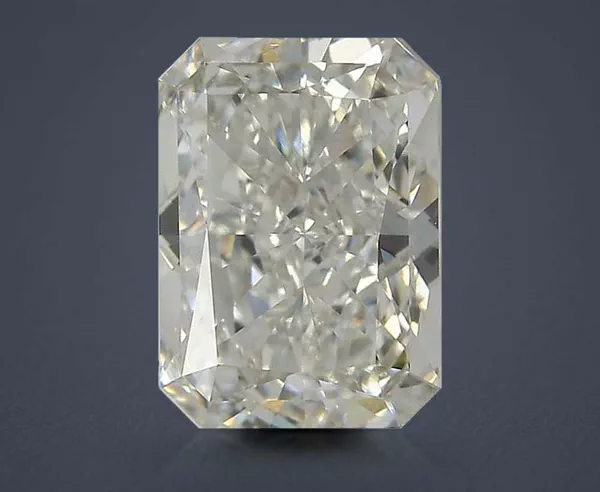 3.01 Carat · G · VVS2 Rare Carat Ideal Cut
