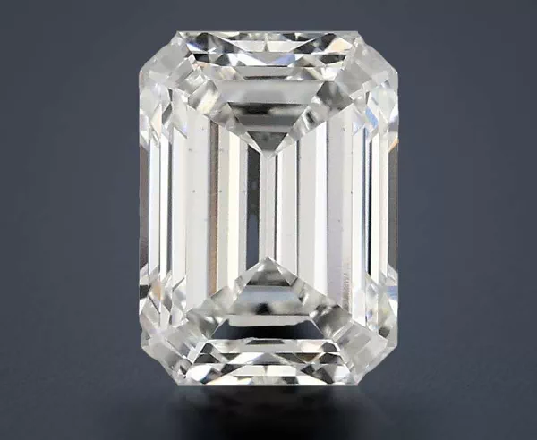 2.09 Carat · E · VS2 Rare Carat Ideal Cut