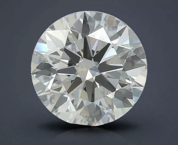 2.59 Carat · H · VS1 Rare Carat Ideal Cut