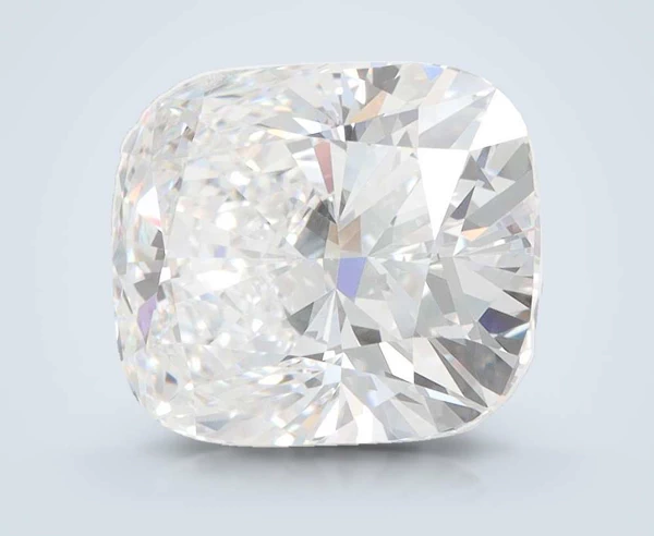 5.07 Carat · E · VVS1 Rare Carat Ideal Cut