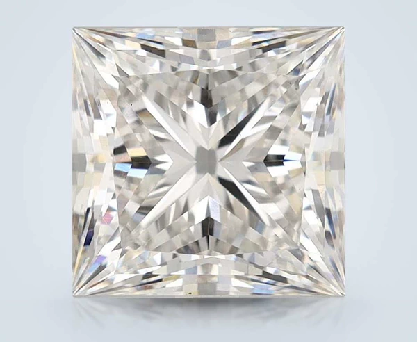 4.76 Carat · G · VS1 Rare Carat Ideal Cut
