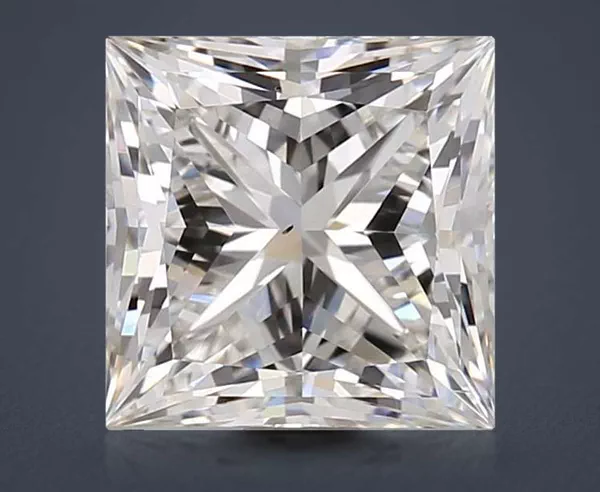 1.77 Carat · G · VS2 Rare Carat Ideal Cut