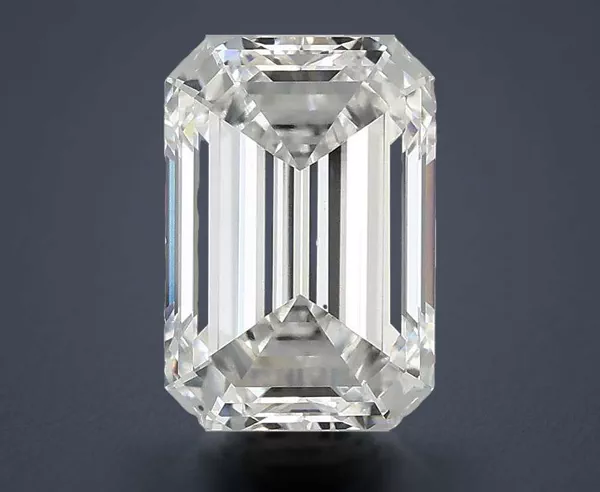 2.99 Carat · E · VS2 Rare Carat Ideal Cut