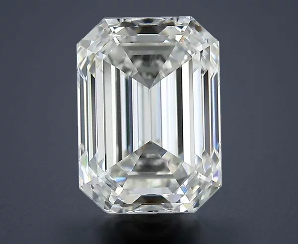 2.01 Carat · I · VVS2 Rare Carat Ideal Cut