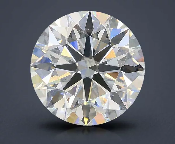 3.01 Carat · G · VS2 Rare Carat Ideal Cut