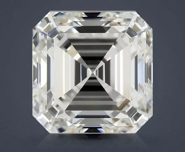 5.09 Carat · G · VS1 Rare Carat Ideal Cut