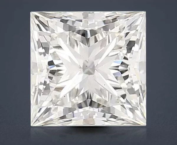 3.3 Carat · G · VS2 Rare Carat Ideal Cut