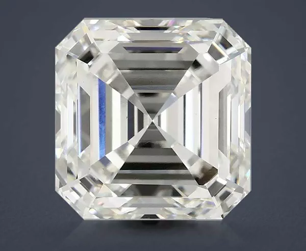 5.04 Carat · G · VS1 Rare Carat Ideal Cut
