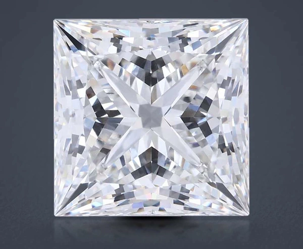 10.43 Carat · G · VVS2 Rare Carat Ideal Cut
